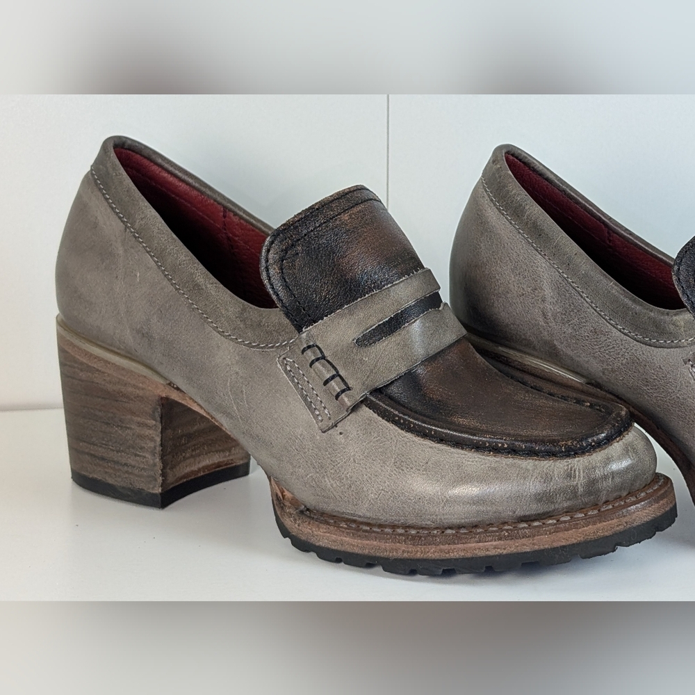 Freebird by Steven Bristol Gray and Brown Penny Loafer Platform Shoes Sz 8 ,B-18